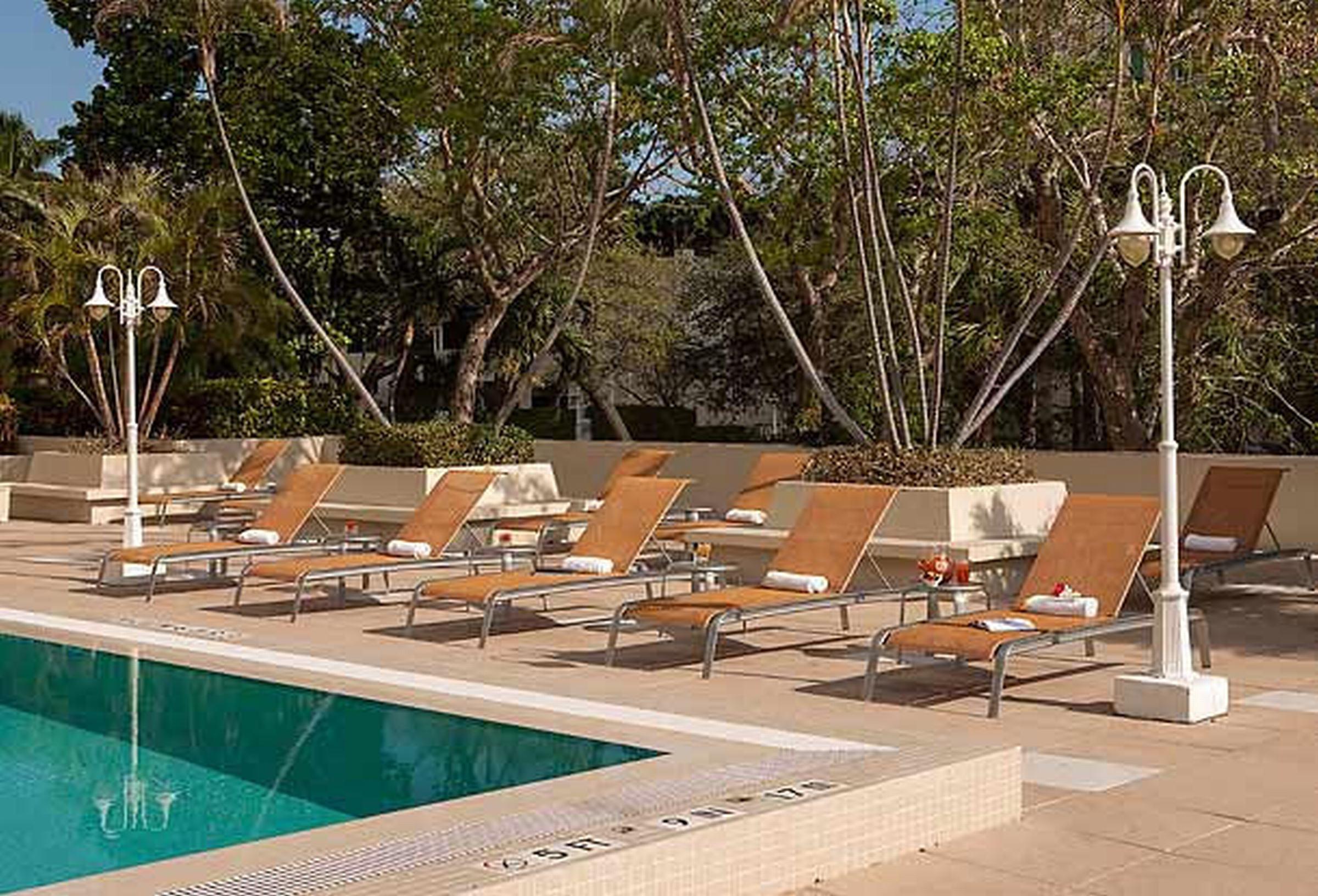 Hotel Courtyard Miami Coconut Grove Exterior foto